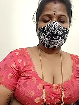 Snapshot of gaurika18 chatting on April 18, 2026, 7:07 pm gaurika18 online show from April 18, 2026, 7:07 pm