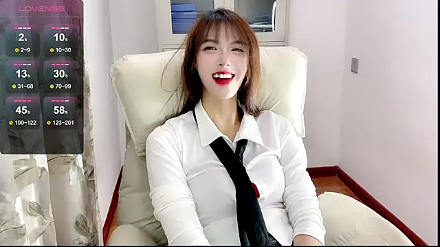 Snapshot of NINIbaby-99 chatting on January 13, 2025, 11:49 pm NINIbaby-99 online show from January 13, 2025, 11:49 pm