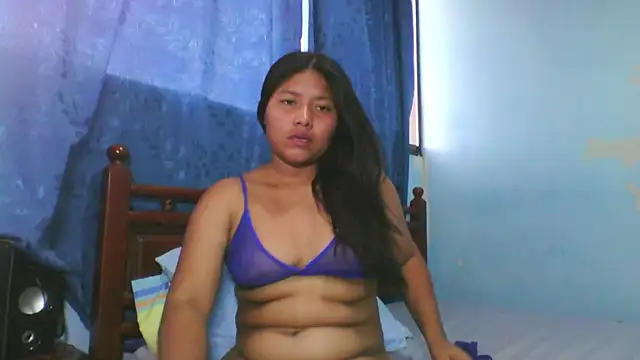 Snapshot of JenniferChian chatting on May 7, 2026, 9:53 pm JenniferChian online show from May 7, 2026, 9:53 pm