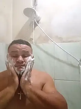 DitchingThrottle online show from April 10, 2026, 10:47 pm