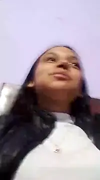 Snapshot of emma_ambar chatting on January 11, 2025, 1:27 am emma ambar online show from January 11, 2025, 1:27 am