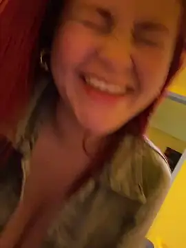 Snapshot of lia_moon77 chatting on January 14, 2025, 10:44 pm lia moon77 online show from January 14, 2025, 10:44 pm