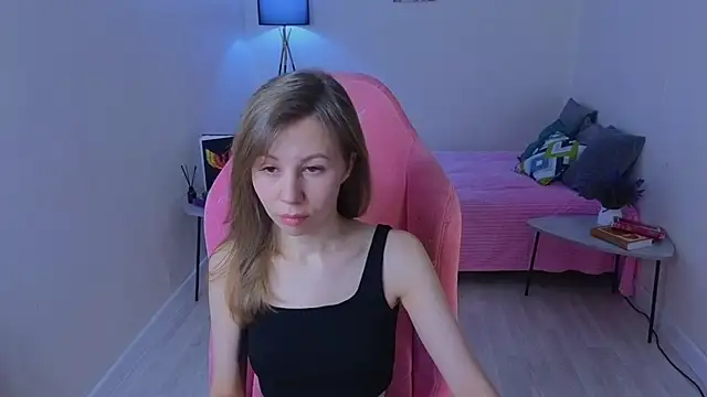 Snapshot of Lill_Mary chatting on December 19, 2024, 1:07 am Lill Mary online show from December 19, 2024, 1:07 am