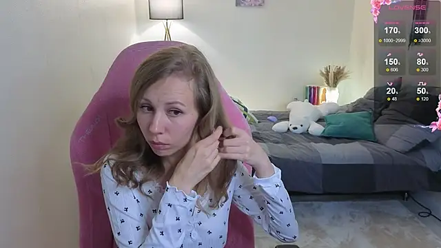 Snapshot of Lill_Mary chatting on October 8, 2025, 2:53 am Lill Mary online show from October 8, 2025, 2:53 am