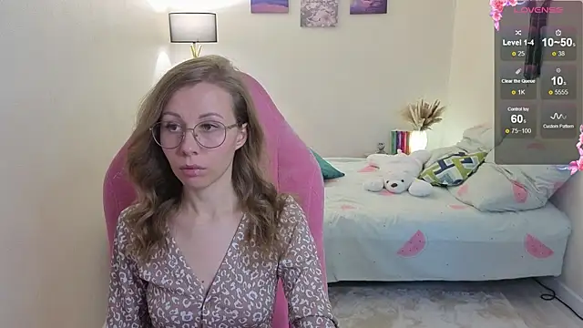 Snapshot of Lill_Mary chatting on October 16, 2025, 3:40 am Lill Mary online show from October 16, 2025, 3:40 am