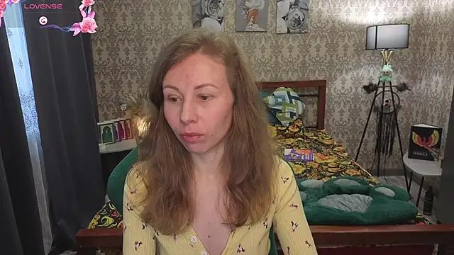 Lill Mary online show from March 14, 2026, 1:23 am