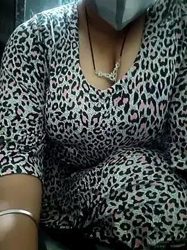 Snapshot of Bbw_Juice_Wife chatting on February 11, 2025, 11:10 am Bbw Juice Wife online show from February 11, 2025, 11:10 am