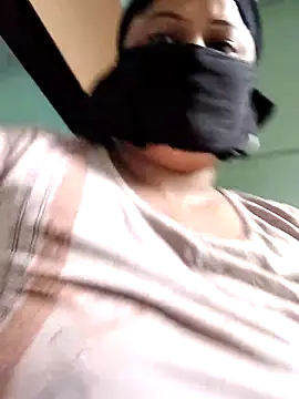 Snapshot of Bbw_Juice_Wife chatting on September 14, 2025, 4:11 am Bbw Juice Wife online show from September 14, 2025, 4:11 am