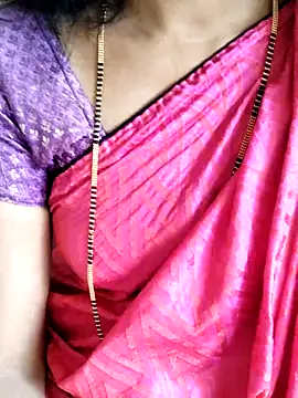 anuradha1432 online show from September 26, 2025, 7:12 am