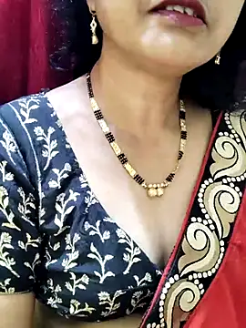 anuradha1432 online show from February 10, 2026, 10:19 am