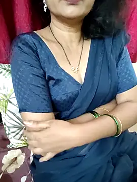 Snapshot of anuradha1432 chatting on April 27, 2026, 10:46 am anuradha1432 online show from April 27, 2026, 10:46 am