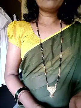 Snapshot of anuradha1432 chatting on May 24, 2026, 10:42 am anuradha1432 online show from May 24, 2026, 10:42 am