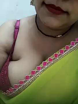 Nyra-23 online show from April 1, 2026, 8:26 am