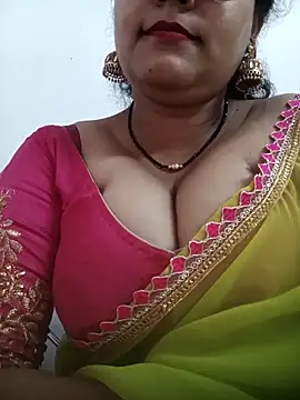 Nyra-23 online show from April 7, 2026, 7:31 am