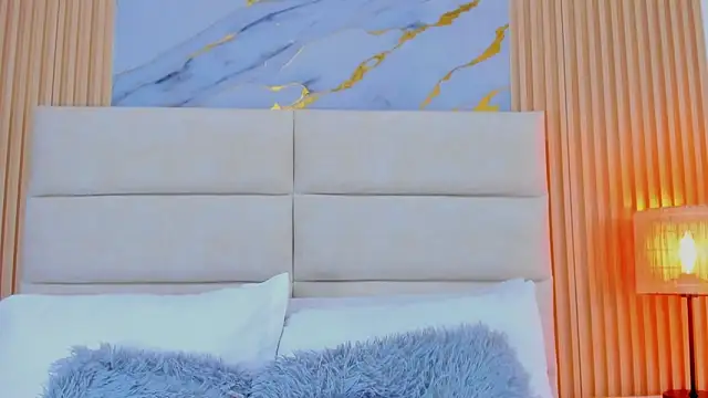 Mia Malkovaa  online show from April 14, 2026, 3:29 pm