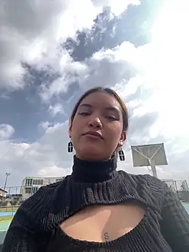 baby lizy online show from February 18, 2025, 8:14 pm