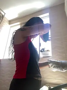 Snapshot of baby_lizy chatting on February 27, 2026, 4:18 pm baby lizy online show from February 27, 2026, 4:18 pm