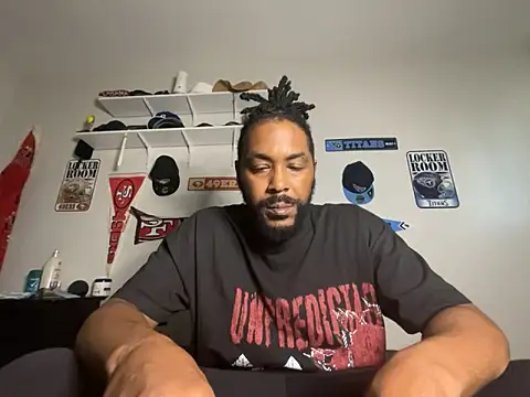 bigdinca online show from April 18, 2026, 1:26 pm