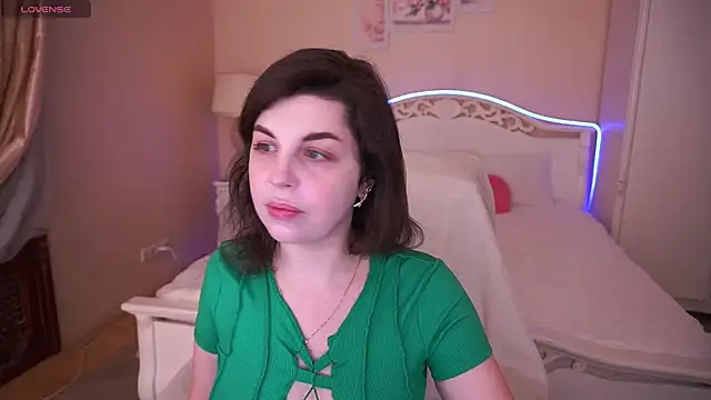 Snapshot of MirandaWong chatting on January 29, 2025, 5:40 am MirandaWong online show from January 29, 2025, 5:40 am