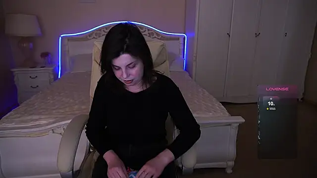 Snapshot of MirandaWong chatting on March 21, 2025, 7:02 pm MirandaWong online show from March 21, 2025, 7:02 pm