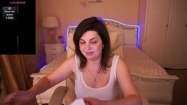 Snapshot of MirandaWong chatting on March 22, 2025, 4:15 pm MirandaWong online show from March 22, 2025, 4:15 pm