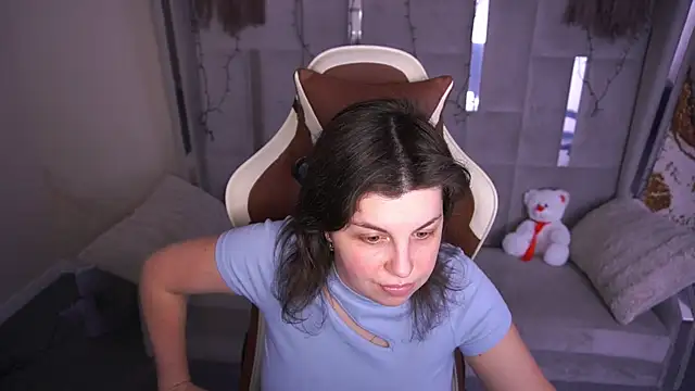 Snapshot of MirandaWong chatting on February 6, 2026, 6:40 am MirandaWong online show from February 6, 2026, 6:40 am