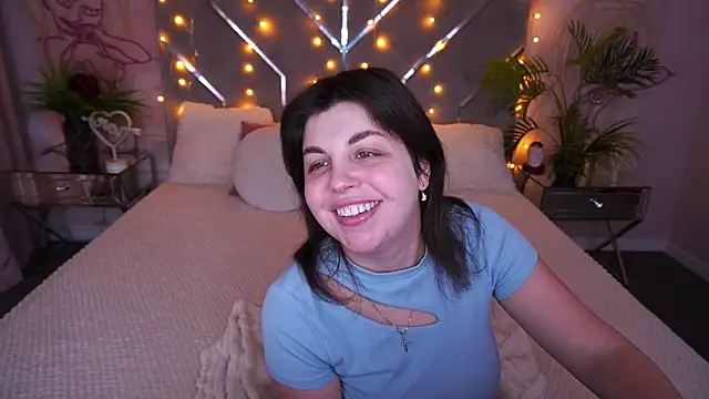 Snapshot of MirandaWong chatting on February 24, 2026, 6:11 am MirandaWong online show from February 24, 2026, 6:11 am