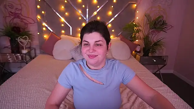 Snapshot of MirandaWong chatting on March 1, 2026, 6:59 am MirandaWong online show from March 1, 2026, 6:59 am