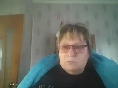 Snapshot of MelanieCold467 chatting on October 14, 2025, 5:19 am MelanieCold467 online show from October 14, 2025, 5:19 am