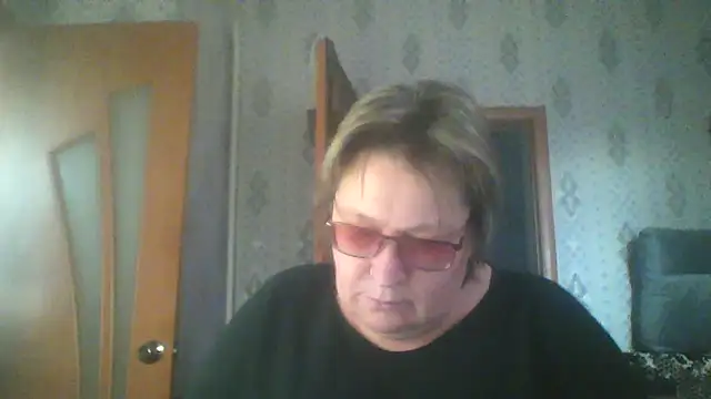 Snapshot of MelanieCold467 chatting on October 21, 2025, 5:08 am MelanieCold467 online show from October 21, 2025, 5:08 am