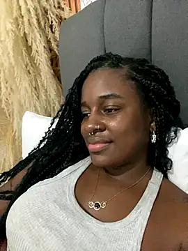 AkiraHomers online show from December 5, 2024, 3:04 am