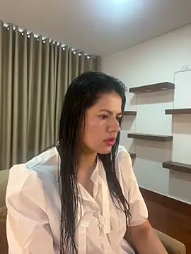 Alice Biel online show from January 11, 2025, 1:53 pm