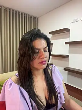 Alice Biel online show from March 5, 2025, 3:51 am