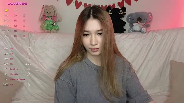Snapshot of LuxuryGirl__ chatting on March 3, 2025, 12:05 pm LuxuryGirl online show from March 3, 2025, 12:05 pm