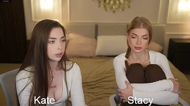 Snapshot of Stacy054 chatting on October 7, 2025, 7:38 am Stacy054 online show from October 7, 2025, 7:38 am