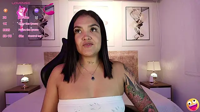 Snapshot of lyn_adamns chatting on December 17, 2024, 10:54 pm lyn adamns online show from December 17, 2024, 10:54 pm