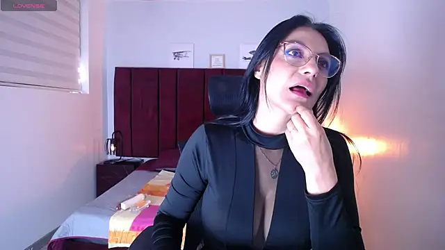 Zuzana21 online show from March 1, 2025, 1:07 pm