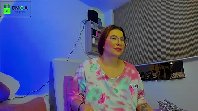 kathryn07 online show from February 28, 2025, 1:36 pm