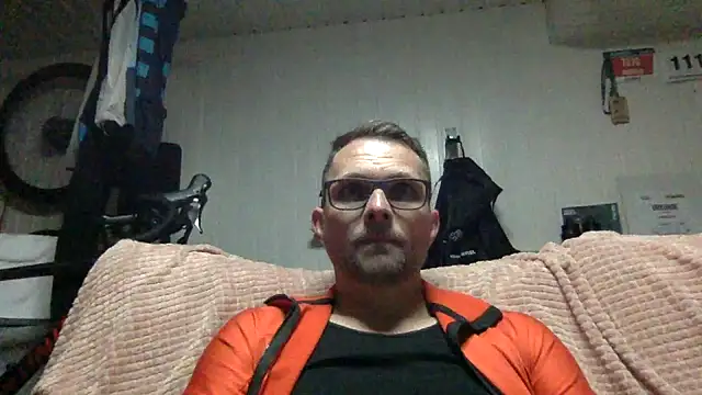 Snapshot of Perry_devot chatting on May 23, 2026, 8:57 pm Perry devot online show from May 23, 2026, 8:57 pm