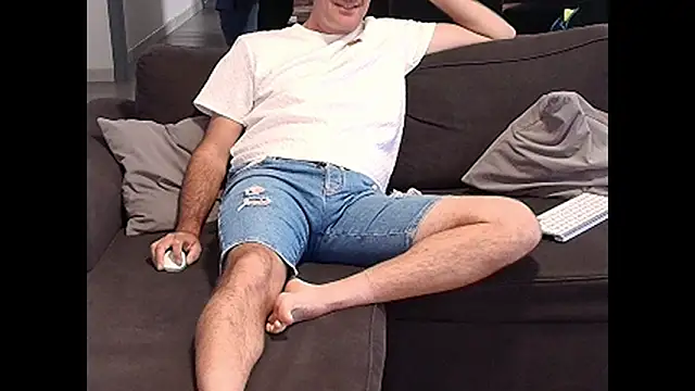 Arnaudvibre online show from September 22, 2025, 7:43 am