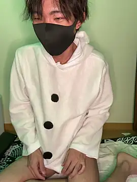 UKI06 online show from December 21, 2024, 2:04 pm