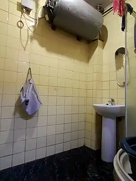 Polygamist online show from March 27, 2026, 5:13 am