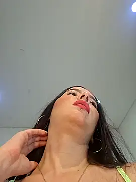 Snapshot of Anal_Luucia chatting on May 8, 2026, 12:10 pm Anal Luucia online show from May 8, 2026, 12:10 pm
