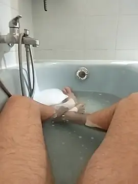 Snapshot of hexsmith96 chatting on February 11, 2025, 11:32 am hexsmith96 online show from February 11, 2025, 11:32 am