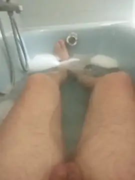 Snapshot of hexsmith96 chatting on February 19, 2025, 2:23 pm hexsmith96 online show from February 19, 2025, 2:23 pm