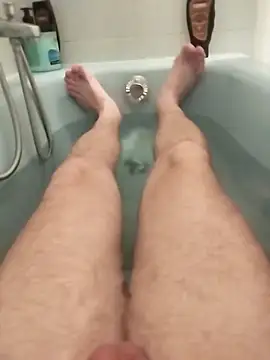 Snapshot of hexsmith96 chatting on March 5, 2025, 8:10 pm hexsmith96 online show from March 5, 2025, 8:10 pm