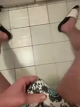 Snapshot of hexsmith96 chatting on March 19, 2025, 12:59 am hexsmith96 online show from March 19, 2025, 12:59 am