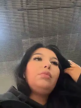 Tisha Busty online show from February 10, 2026, 12:42 pm