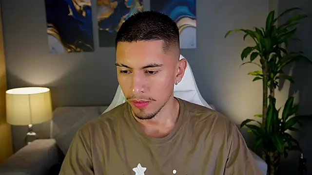 Snapshot of Aaronfox_x chatting on January 9, 2025, 11:13 pm Aaronfox x online show from January 9, 2025, 11:13 pm