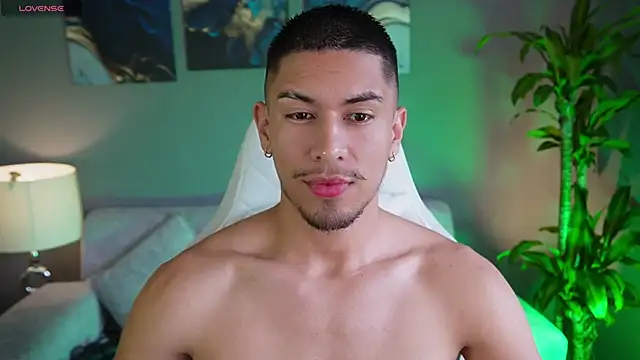 Snapshot of Aaronfox_x chatting on January 11, 2025, 8:21 pm Aaronfox x online show from January 11, 2025, 8:21 pm